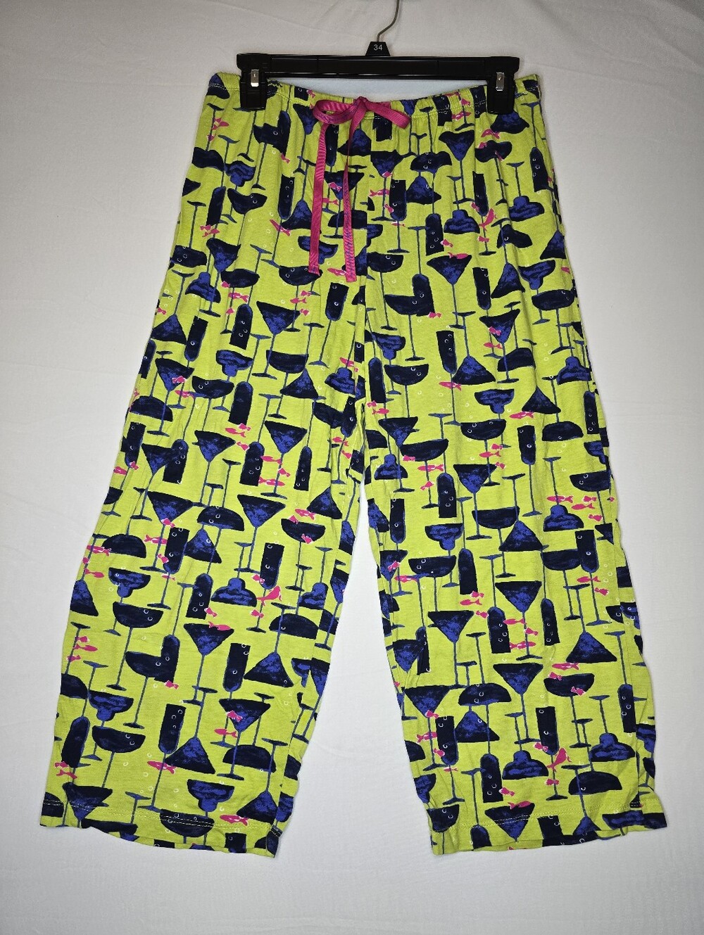 HUE Women Medium Cocktail Glass Pajama Pants Capri Crop Green Pink Lounge